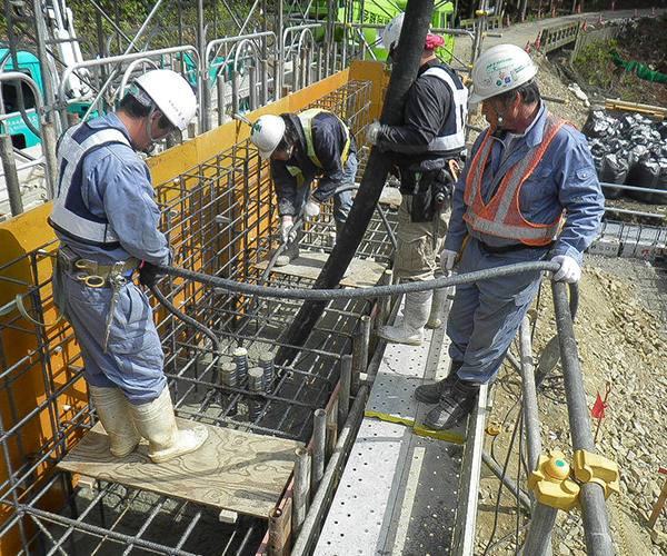 仮橋工 橋台:4.コンクリート打設2