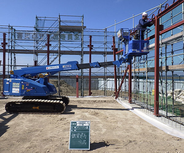 海陽ヨットハーバー整備工事 鉄骨建方状況1