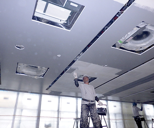 海陽ヨットハーバー整備工事　塗装工事1