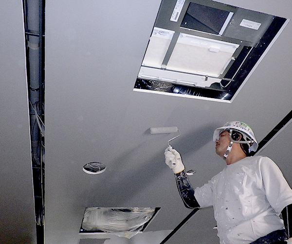 海陽ヨットハーバー整備工事　塗装工事2