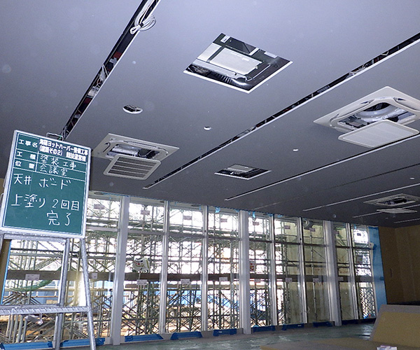 海陽ヨットハーバー整備工事　塗装工事3